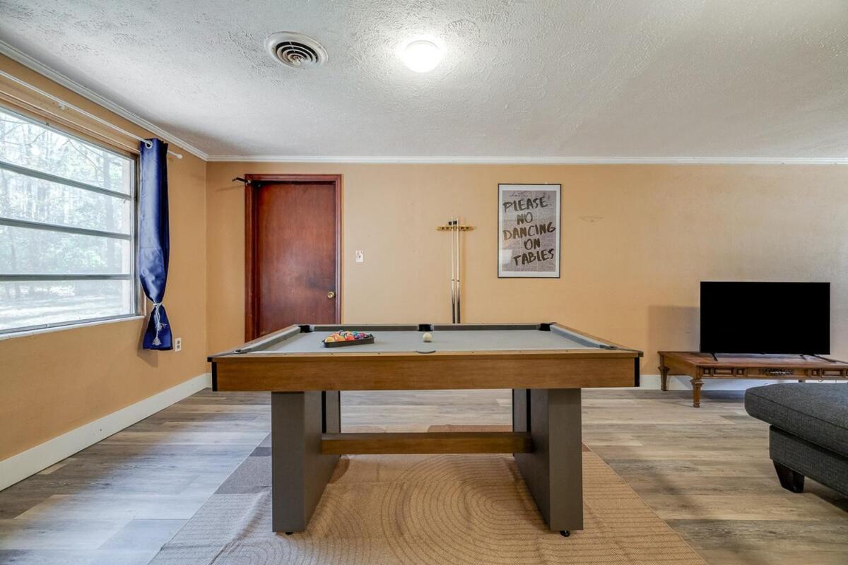 Retro! - 4Br Near Sav Airport Βίλα Bloomingdale Εξωτερικό φωτογραφία